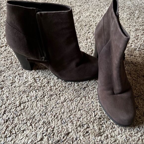 Cole Haan Brown Leather Booties size 6.5 - Picture 2 of 5